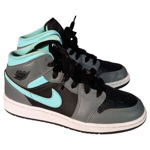 Nike Air Jordan 1 Mid Grey Aqua 554725-063 Size 4.5Y